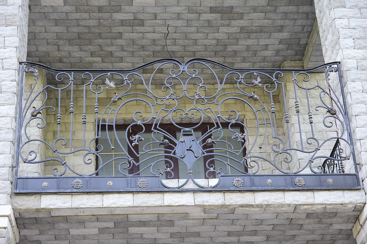 кованые ограждения балконов в Минске
