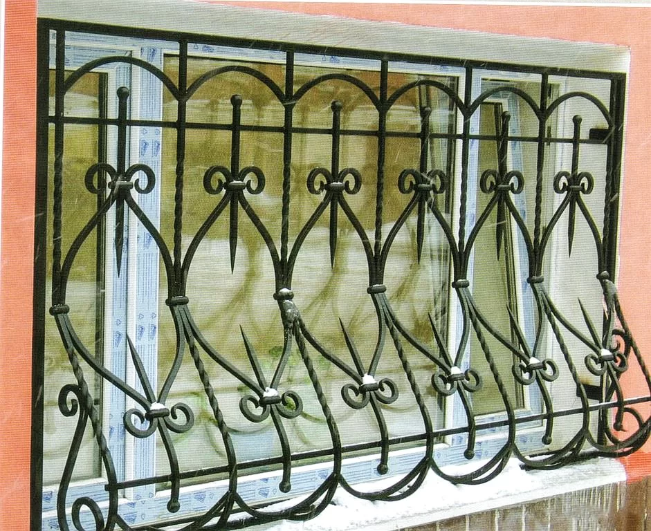 кованые решетки на окна минск
