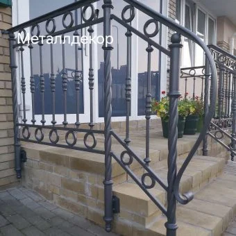 Кованые балконы и террасы