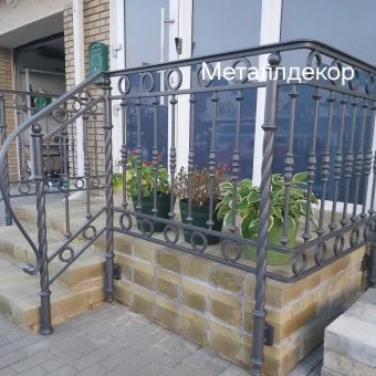 Кованые балконы и террасы