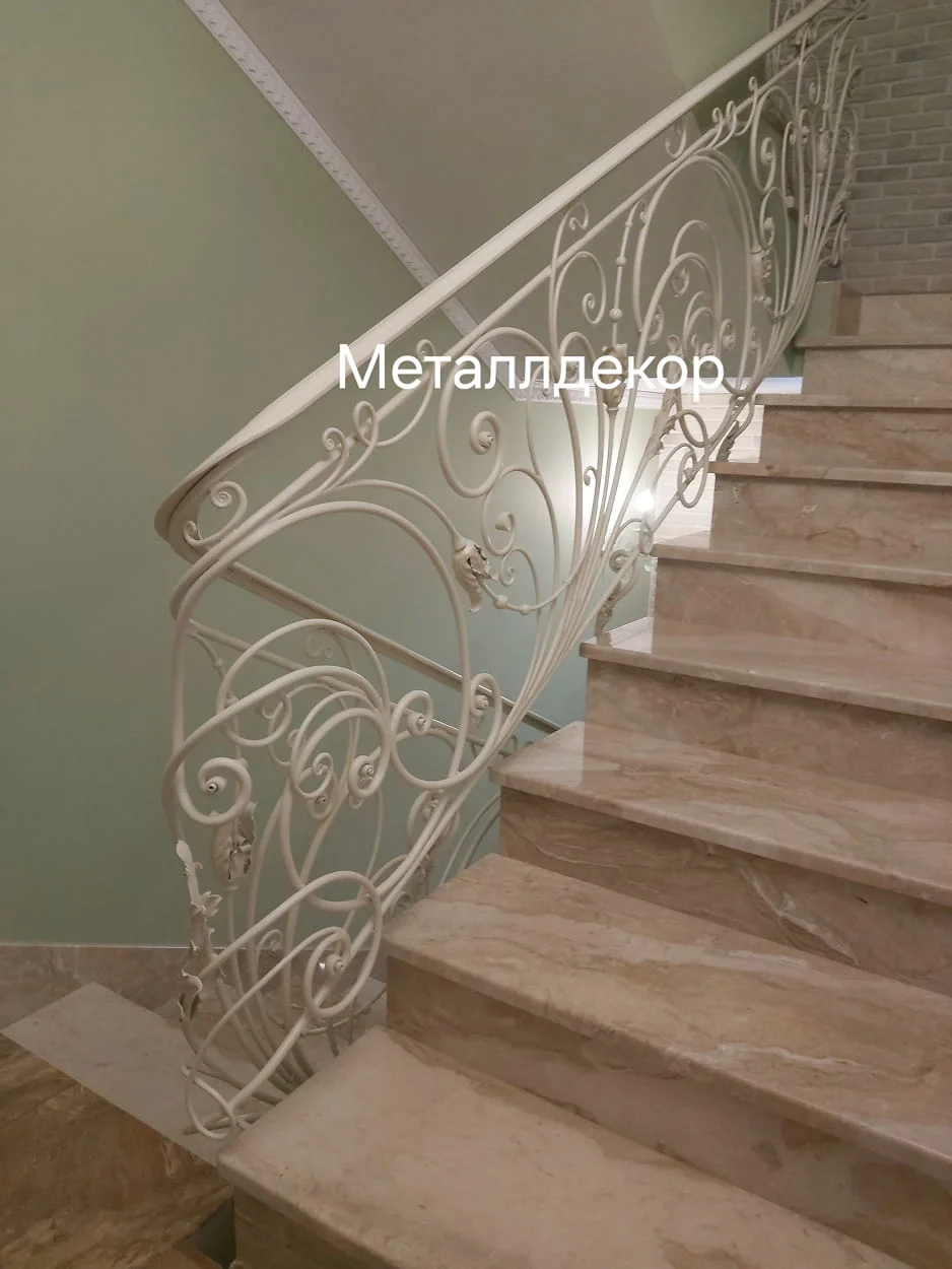 Кованые лестницы и перила