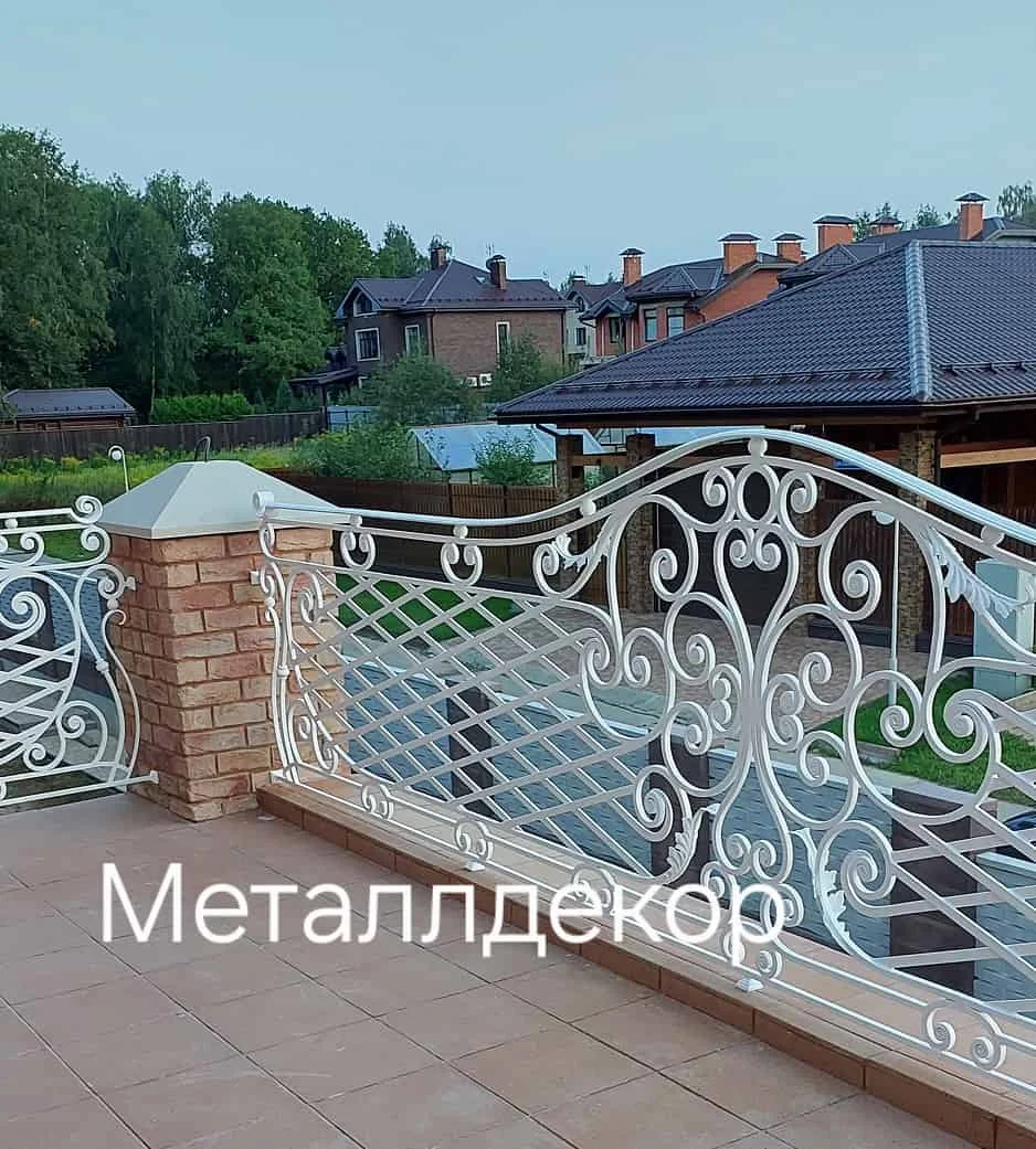 Кованые балконы и террасы
