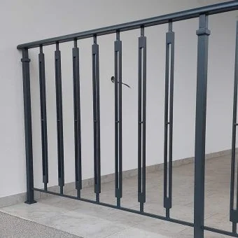 Ограждение крыльца