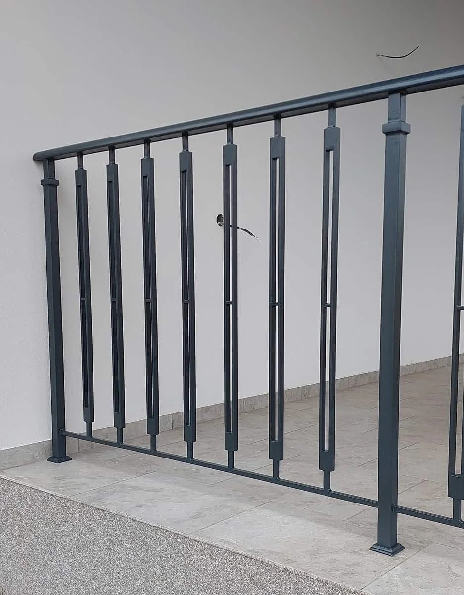 Ограждение крыльца