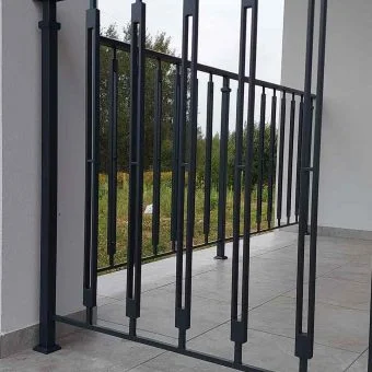 Ограждение крыльца